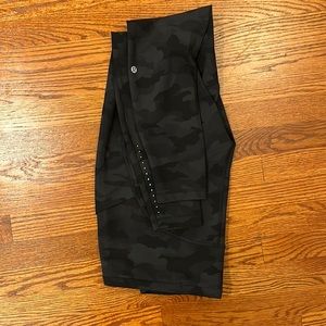 NWOT lululemon Swift Speed 28 inch